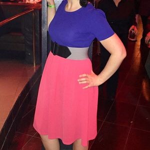 LulaRoe Amelia Dress - M, Blue & Pink w/Pockets!